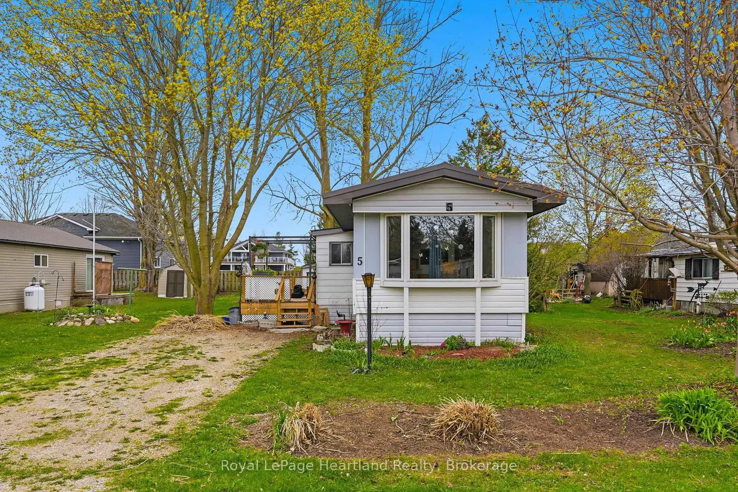5 Trailer Park Road