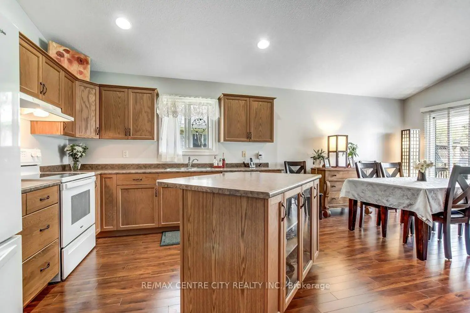 16 Havenridge Court 14 photo 4