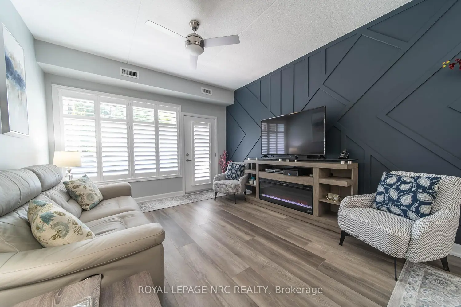 Additional image 4 of 4644 Pettit Avenue 102