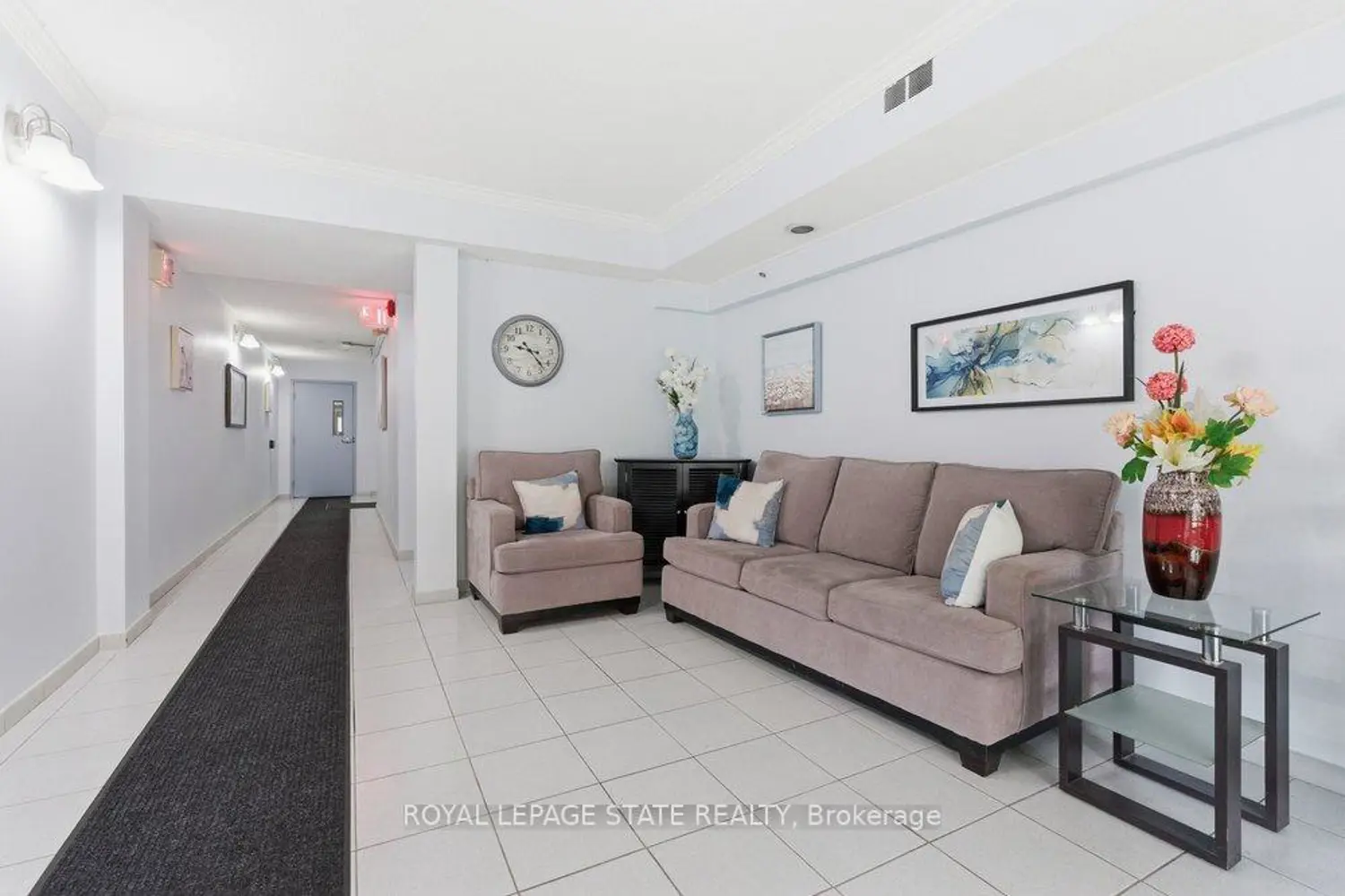 Additional image 11 of 966 Queenston Road 302