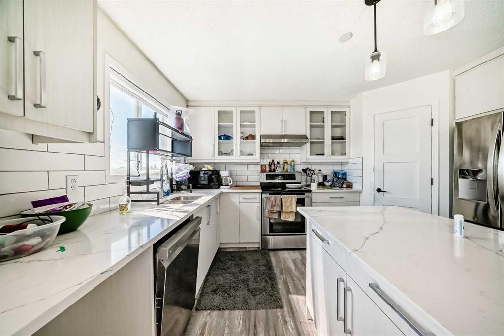 Additional image 5 of 125 Coral Springs Bay NE, Calgary, AB, T3J 3P4