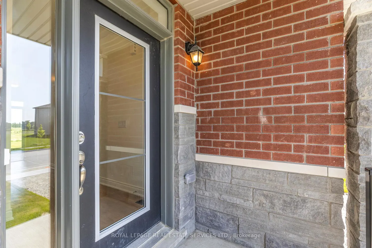 Additional image 2 of 28 Union Boulevard