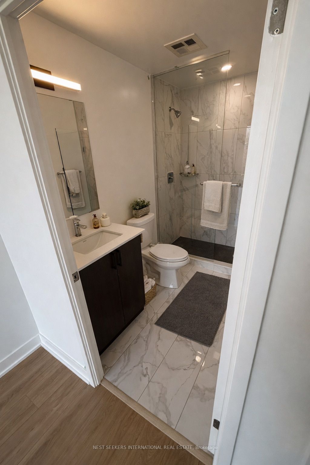 Additional image 4 of 417-1660 Bloor Street W, Toronto, ON, M6P 0C6
