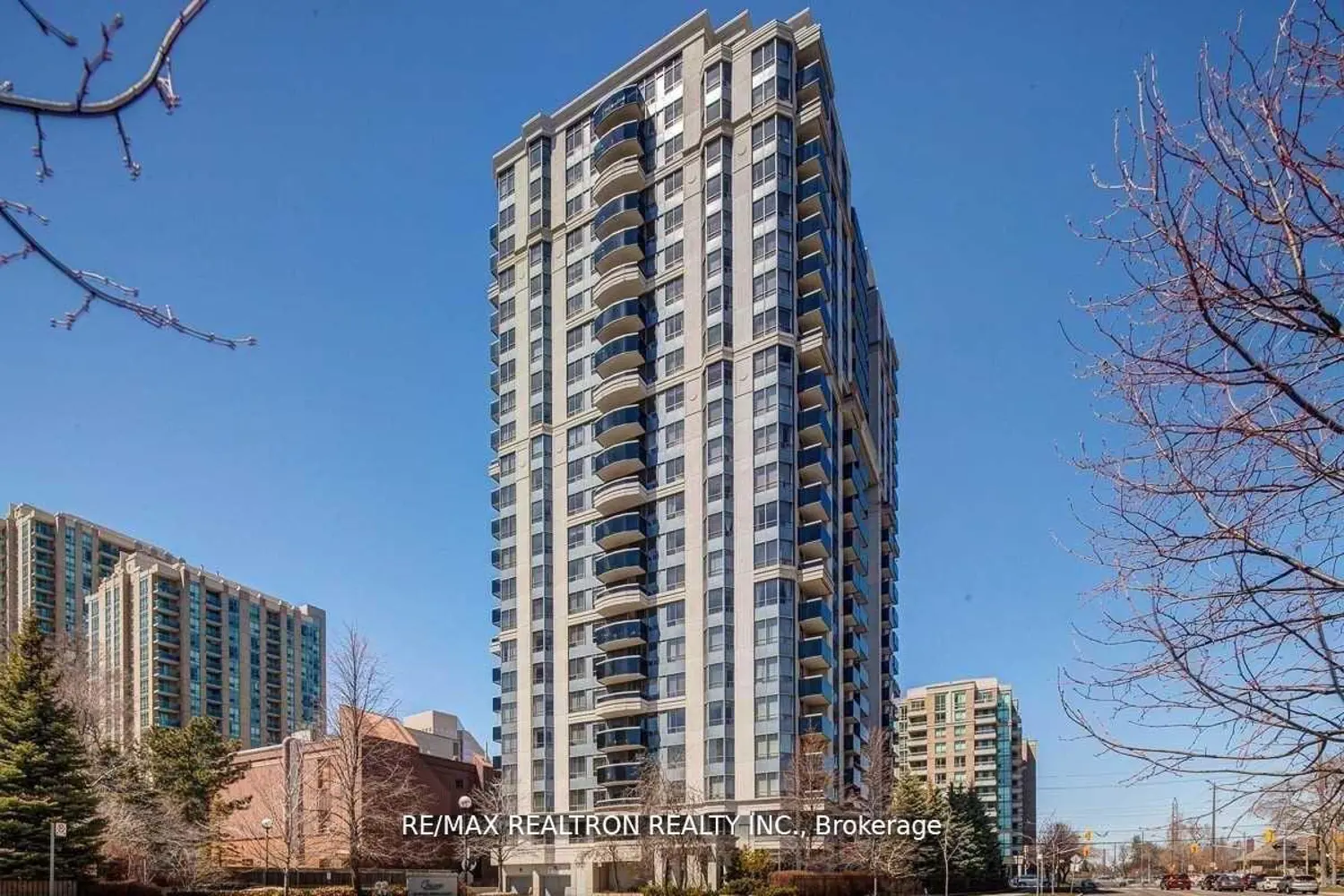 35 Finch Avenue 1208