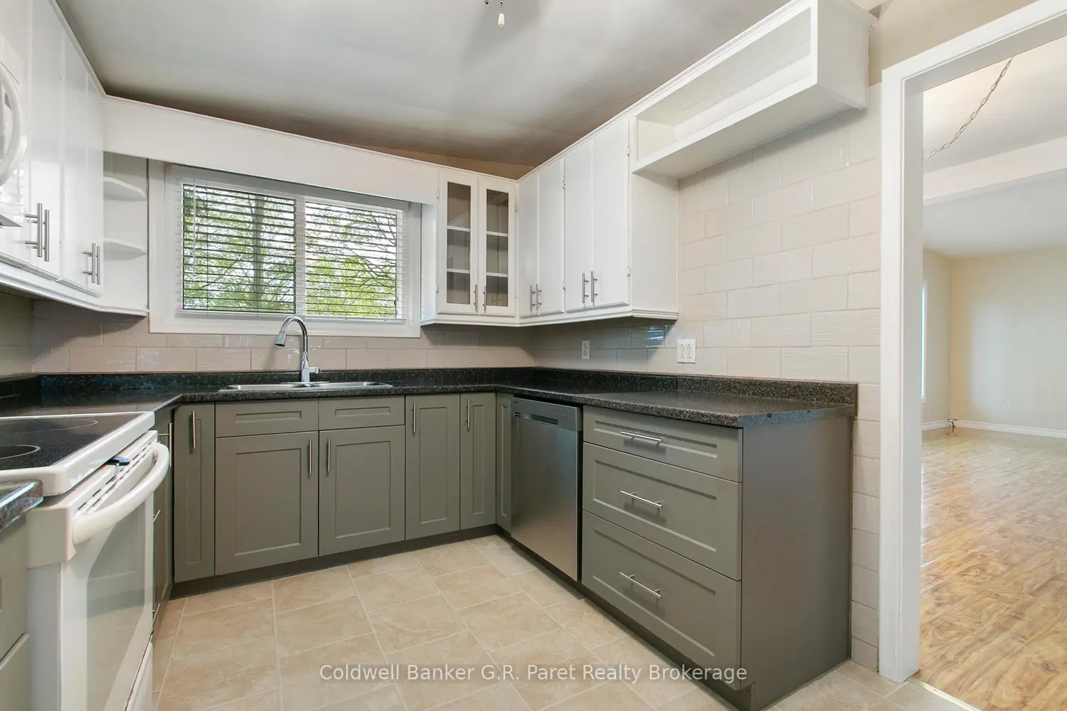 Additional image 6 of 105 Queen Street