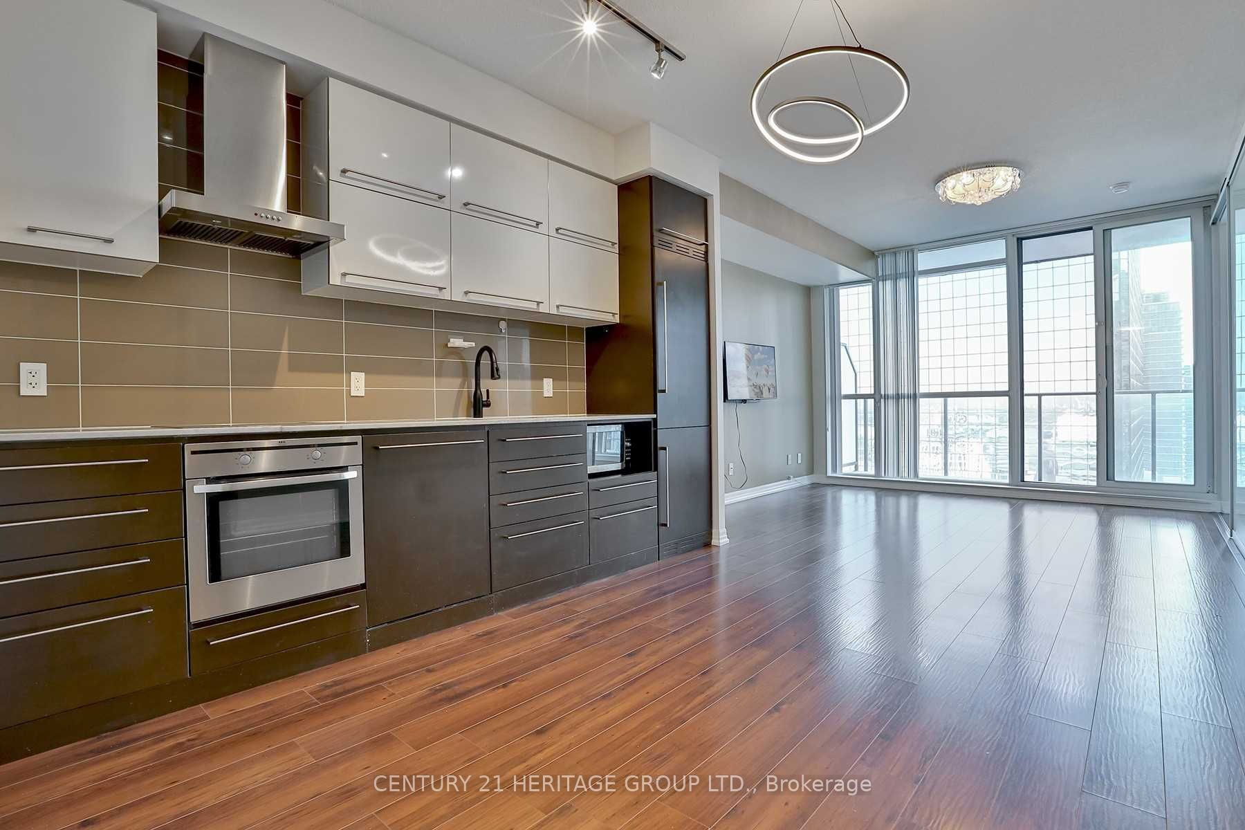 Additional image 4 of PH603-770 Bay Street, Toronto, ON, M5G 0A6