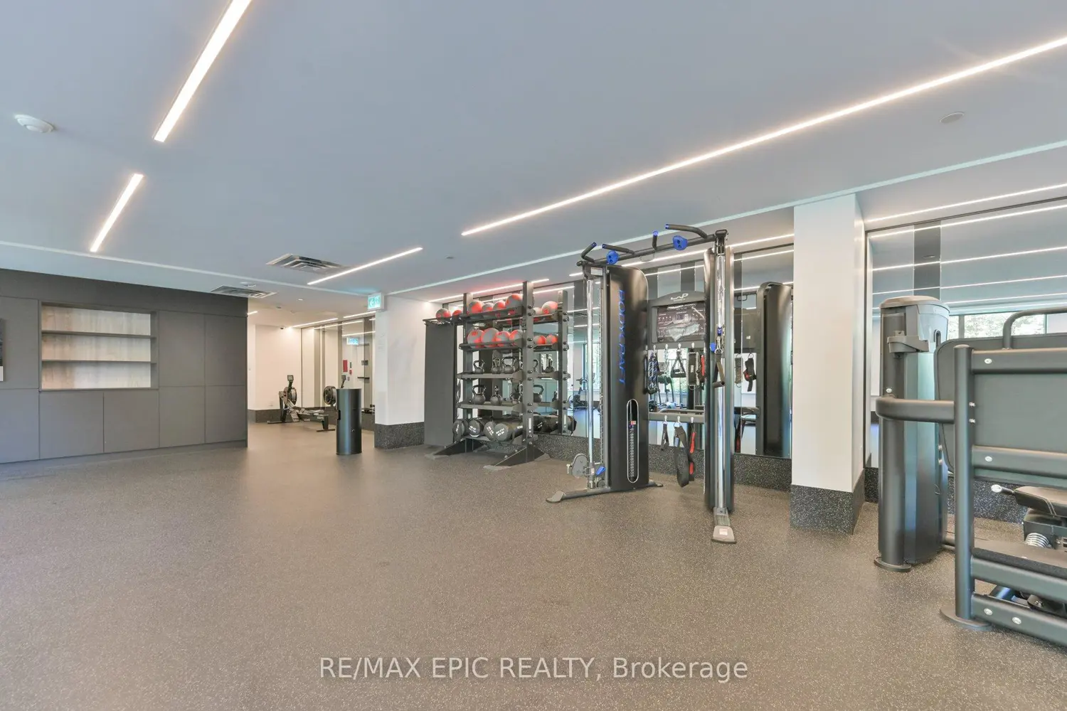 Additional image 20 of 500 Wilson Avenue 622