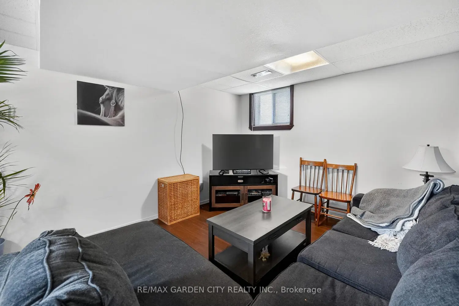 Additional image 13 of 3555 Campden Road