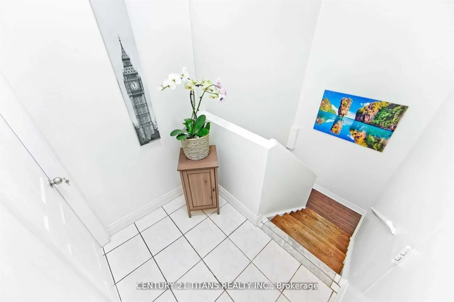 Additional image 7 of 4064 Lawrence Avenue 510