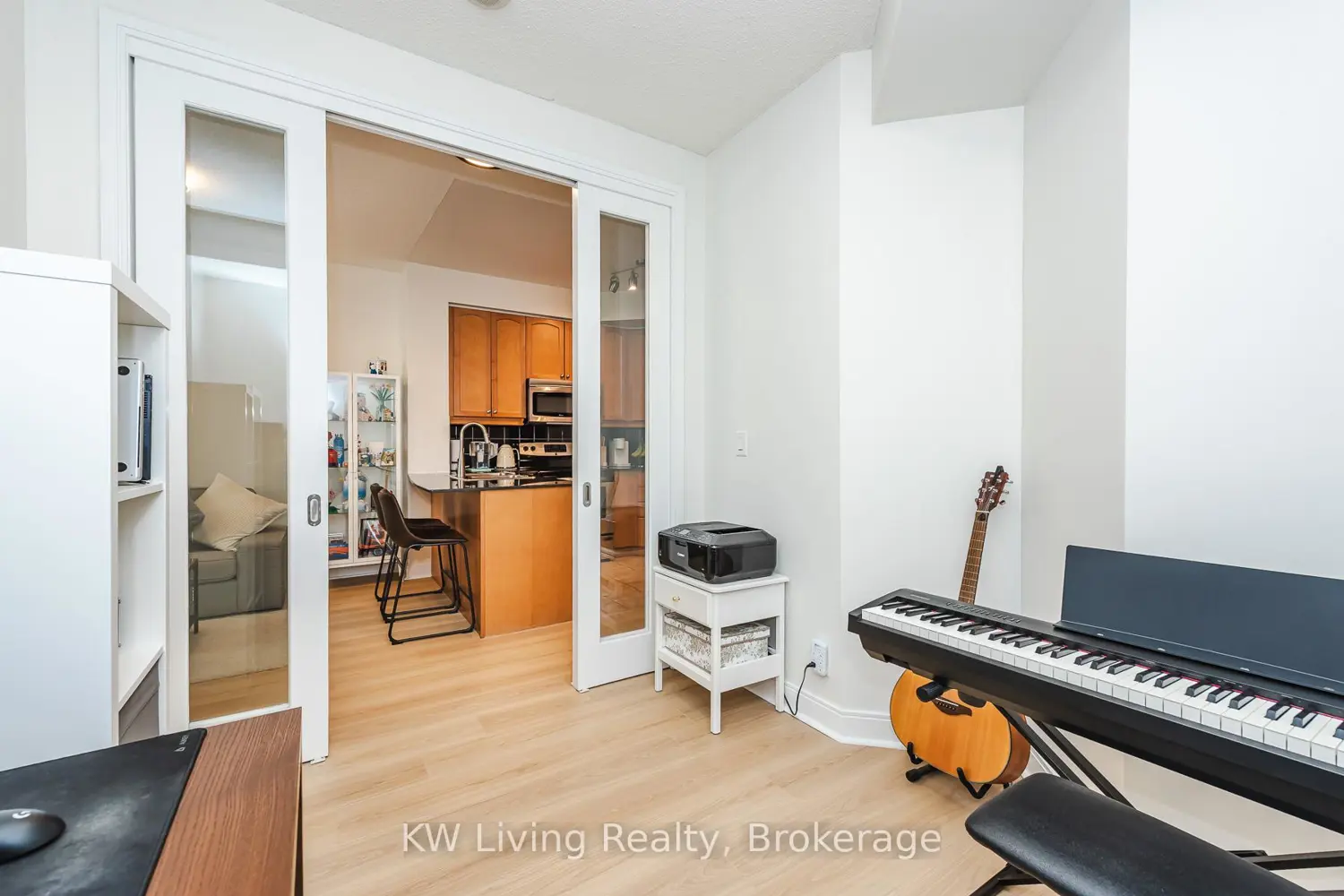 Additional image 16 of 90 Absolute Avenue 1604