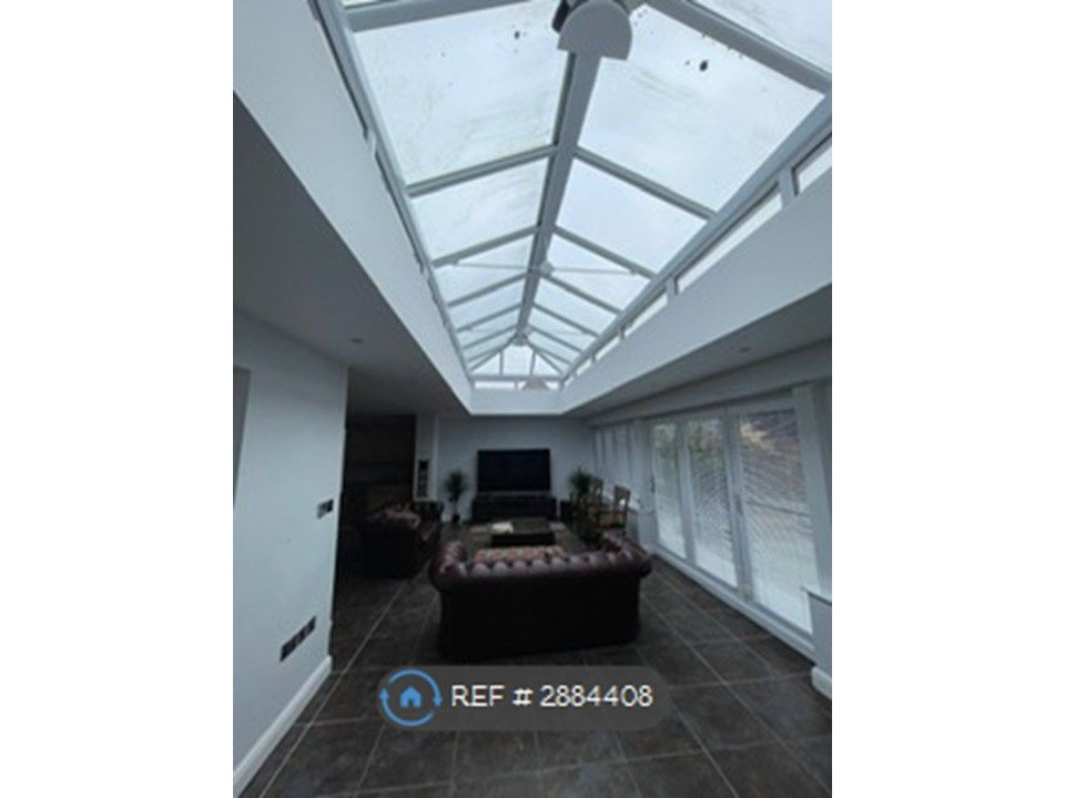 Additional image 3 of 5 bed detached house to rentNew Hampshire Close, Warrington WA5