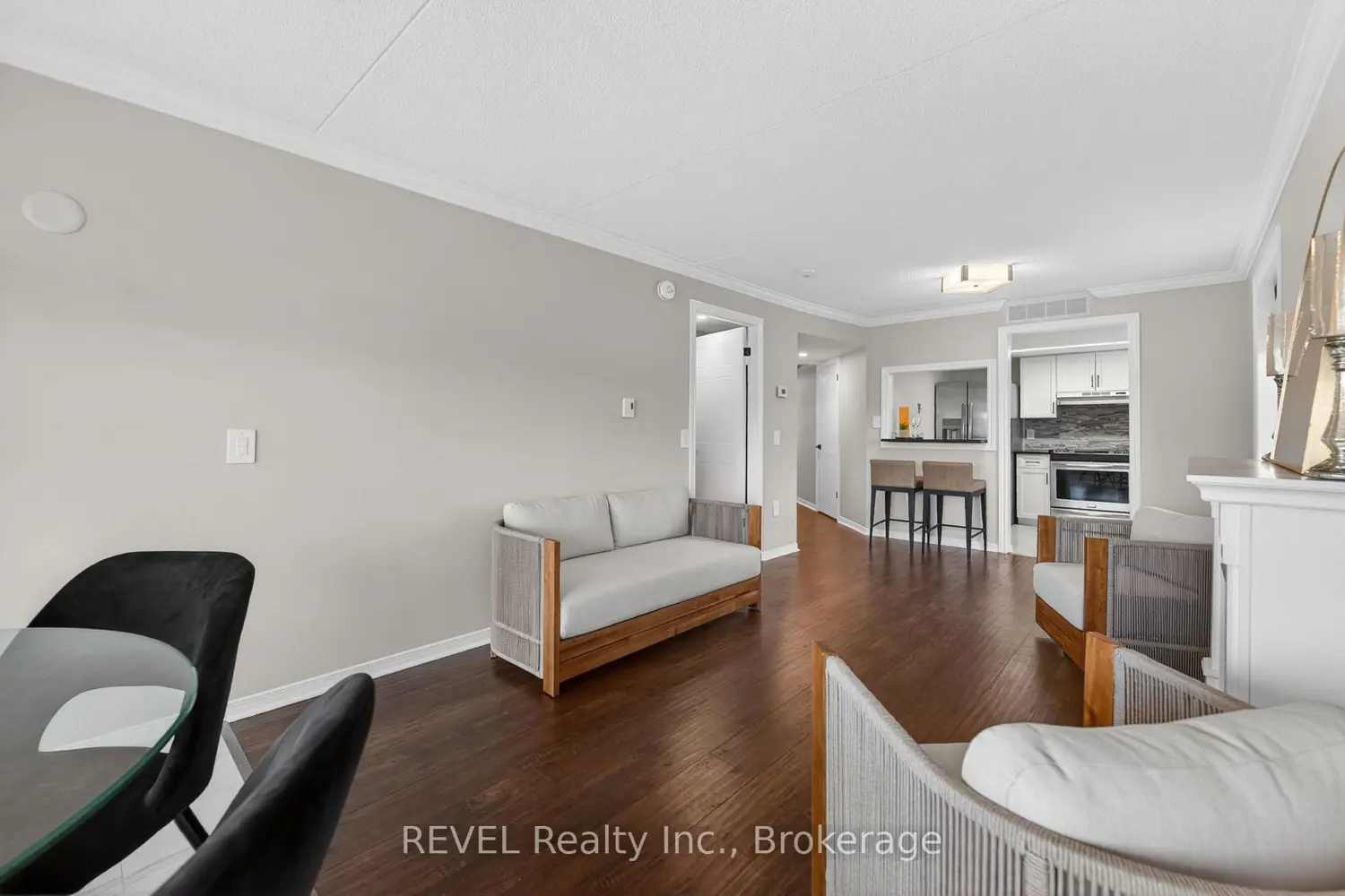 Additional image 6 of 3420 Frederick Avenue 322