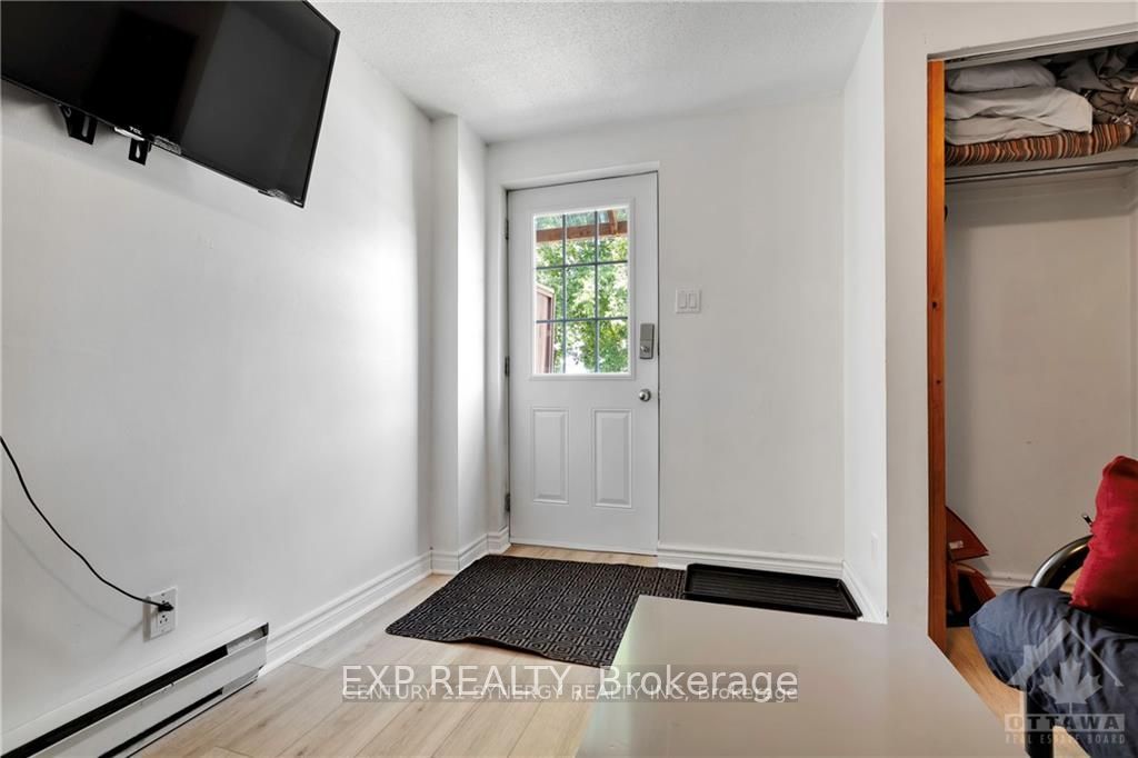 Additional image 4 of 277 St Patrick Street, Ottawa, ON, K1N 5K4