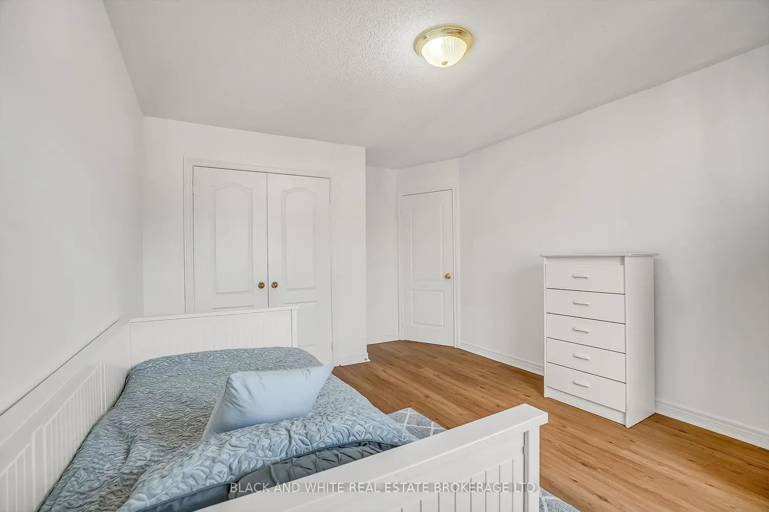 Additional image 13 of 18 Daiseyfield Crescent