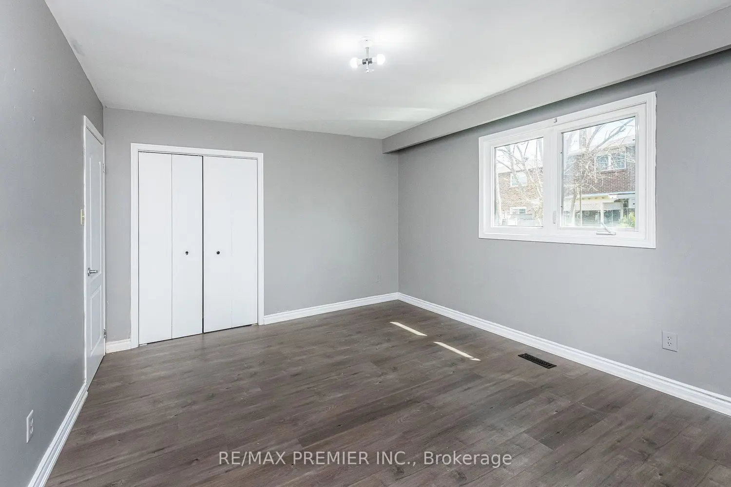Additional image 14 of 43 Jules Avenue