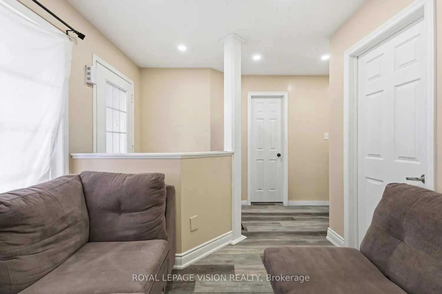 Additional image 5 of 1815 Dalhousie Crescent