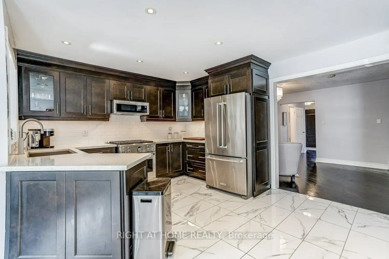 Additional image 5 of 32 Crestbank Court