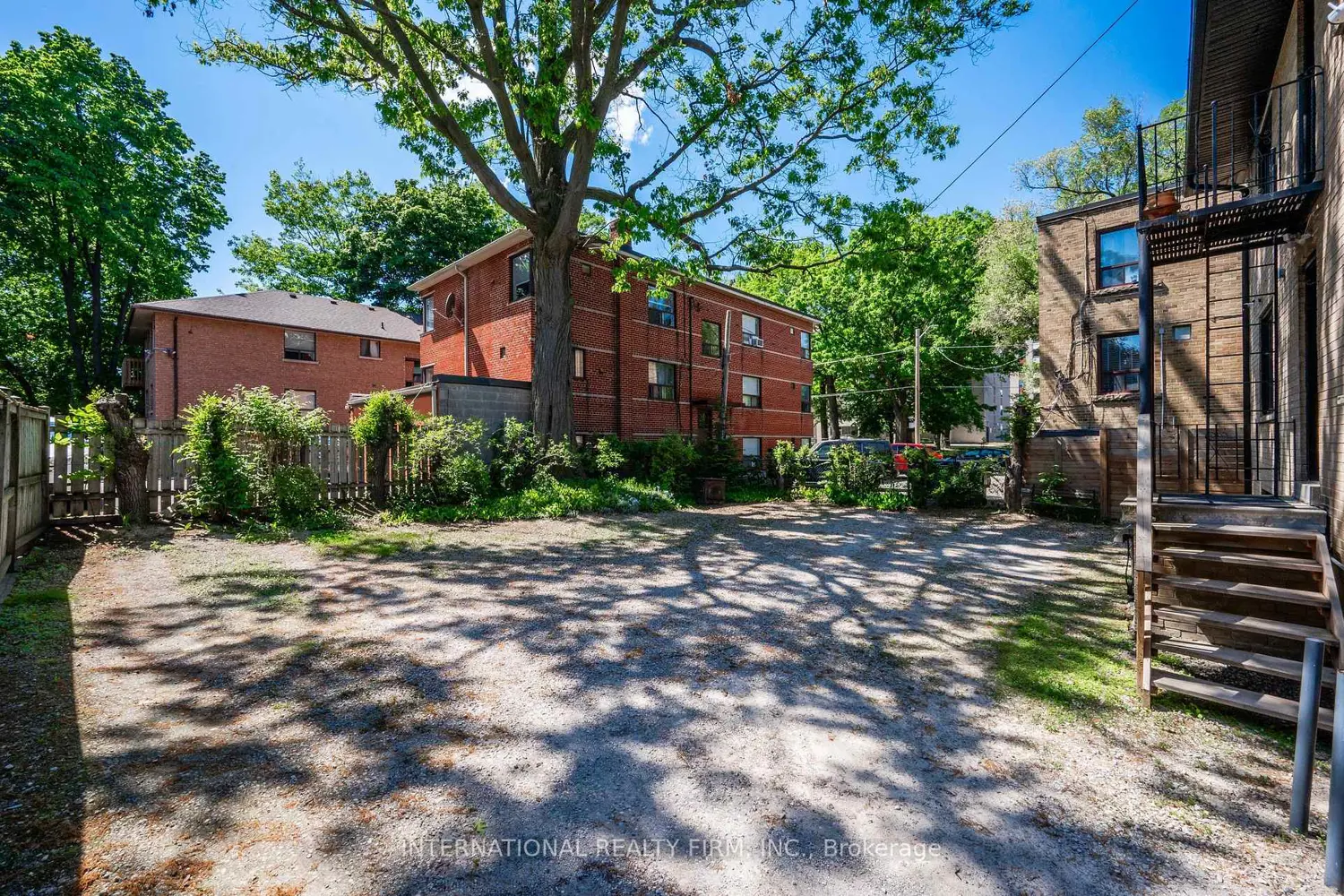 Additional image 20 of 76 Thirty Fifth Street