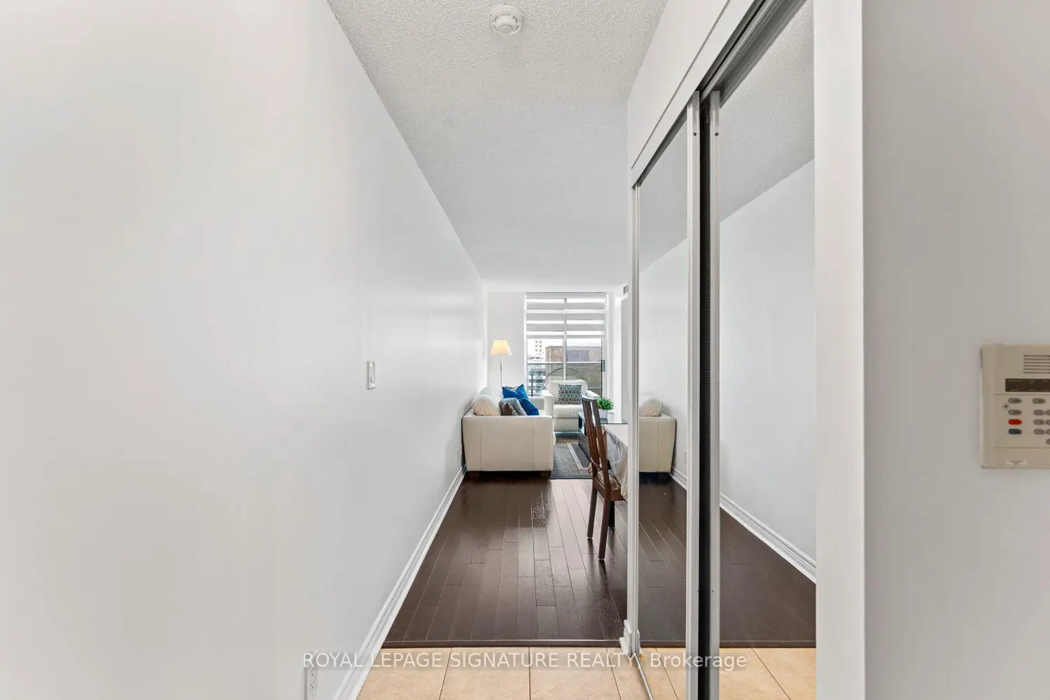 Additional image 2 of 212 Eglinton Avenue 1411