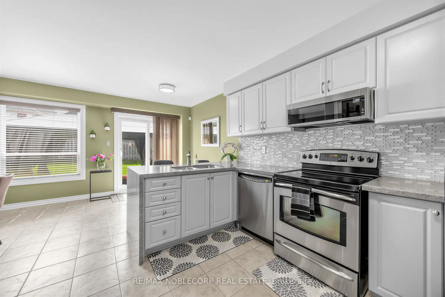 Additional image 4 of 61 Woodhaven Crescent