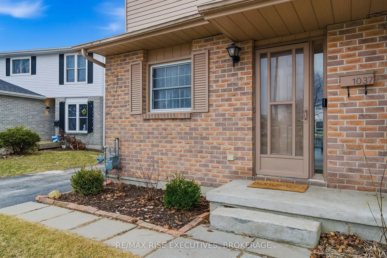 Additional image 4 of 1037 Hickorywood Crescent