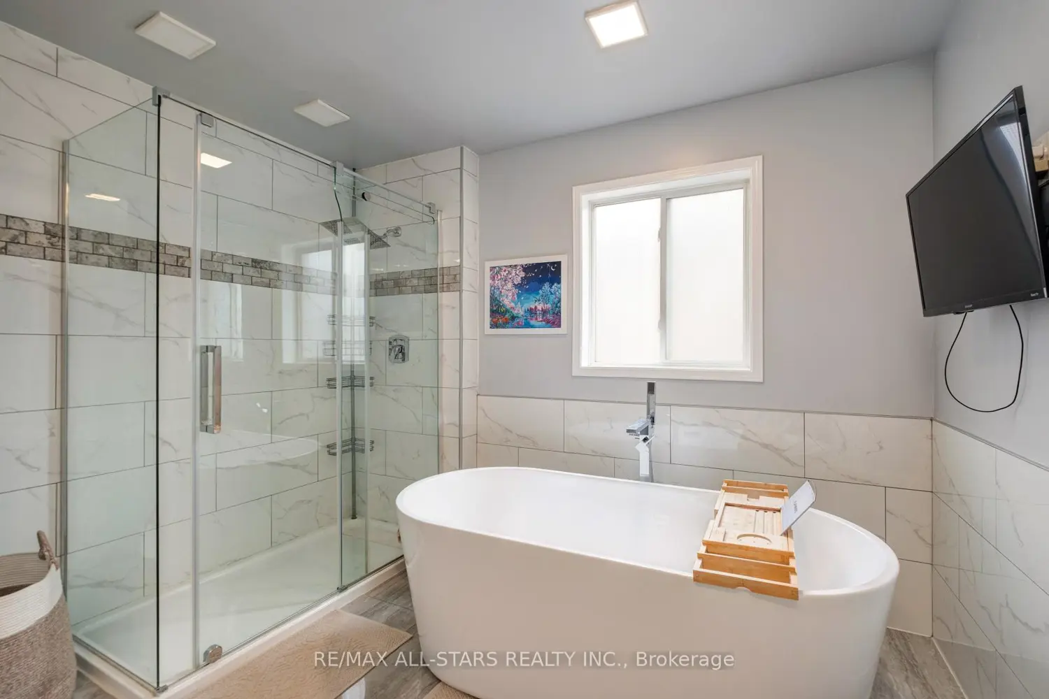 179 Drummond Drive photo 3
