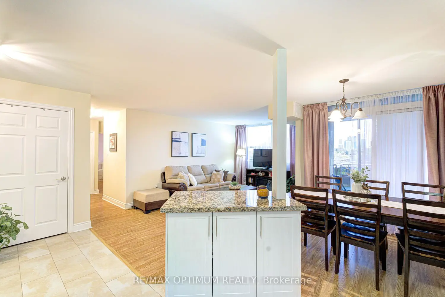 Additional image 6 of 355 Rathburn Road 505
