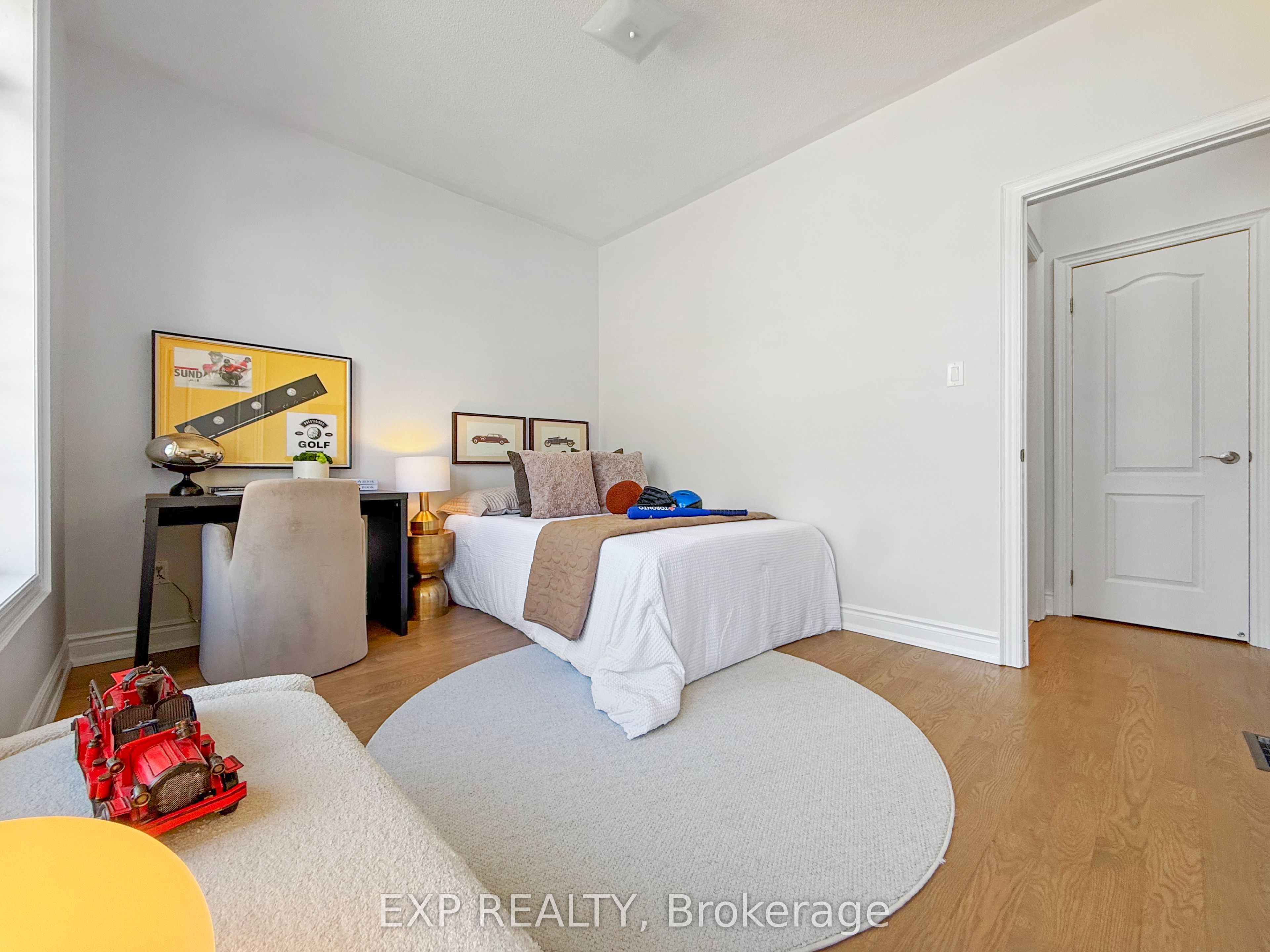 Additional image 6 of 1082 Bob Scott Court, Newmarket, ON, L3X 3L7