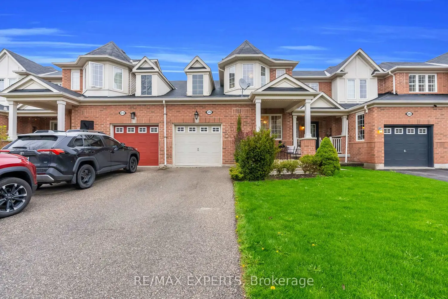 608 Cargill Path photo 2