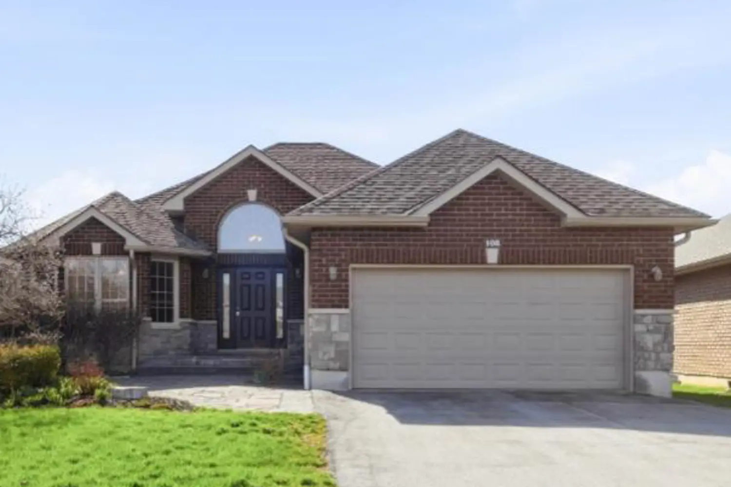 108 Parkview Heights