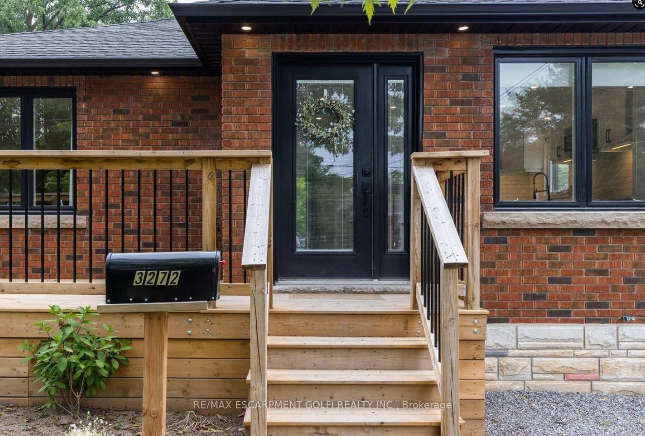 Additional image 2 of MAIN-3272- Frances Avenue, Niagara Falls, ON, L2J 2H8