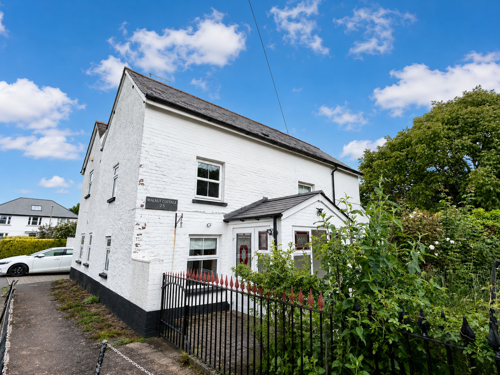 3 bed detached house to rentWhite Street, Topsham EX3