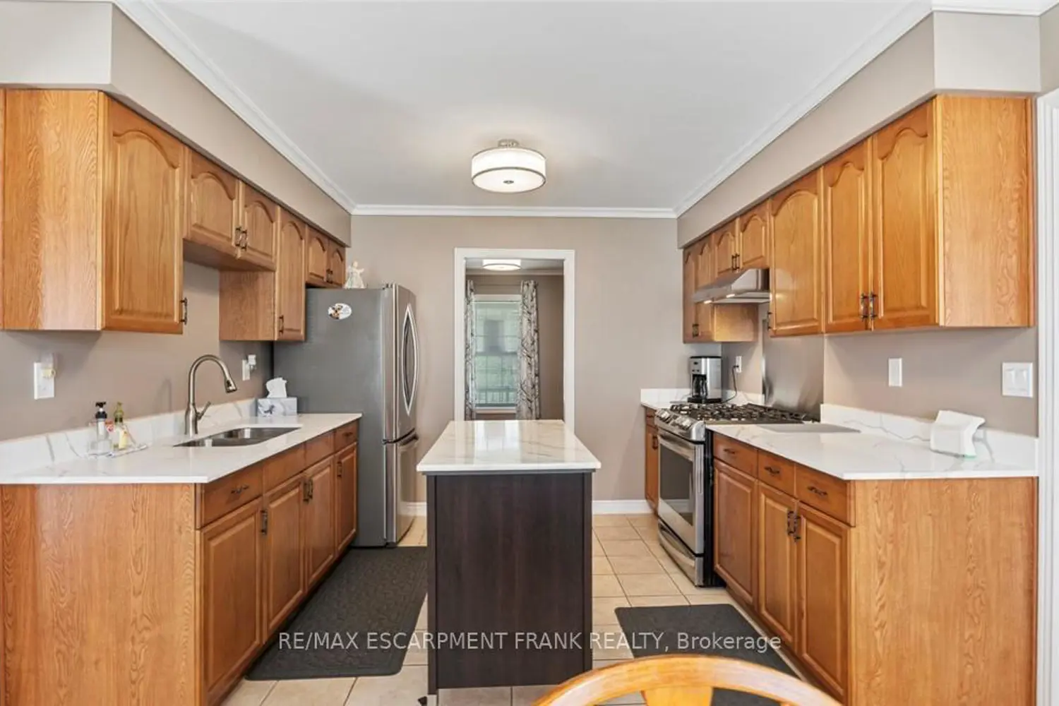 Additional image 4 of 703 Broman Court
