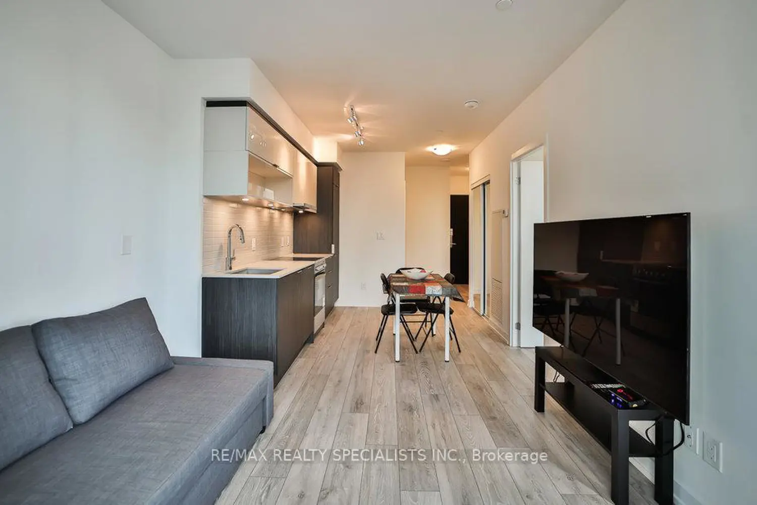 Additional image 8 of 159 Wellesley Street 404