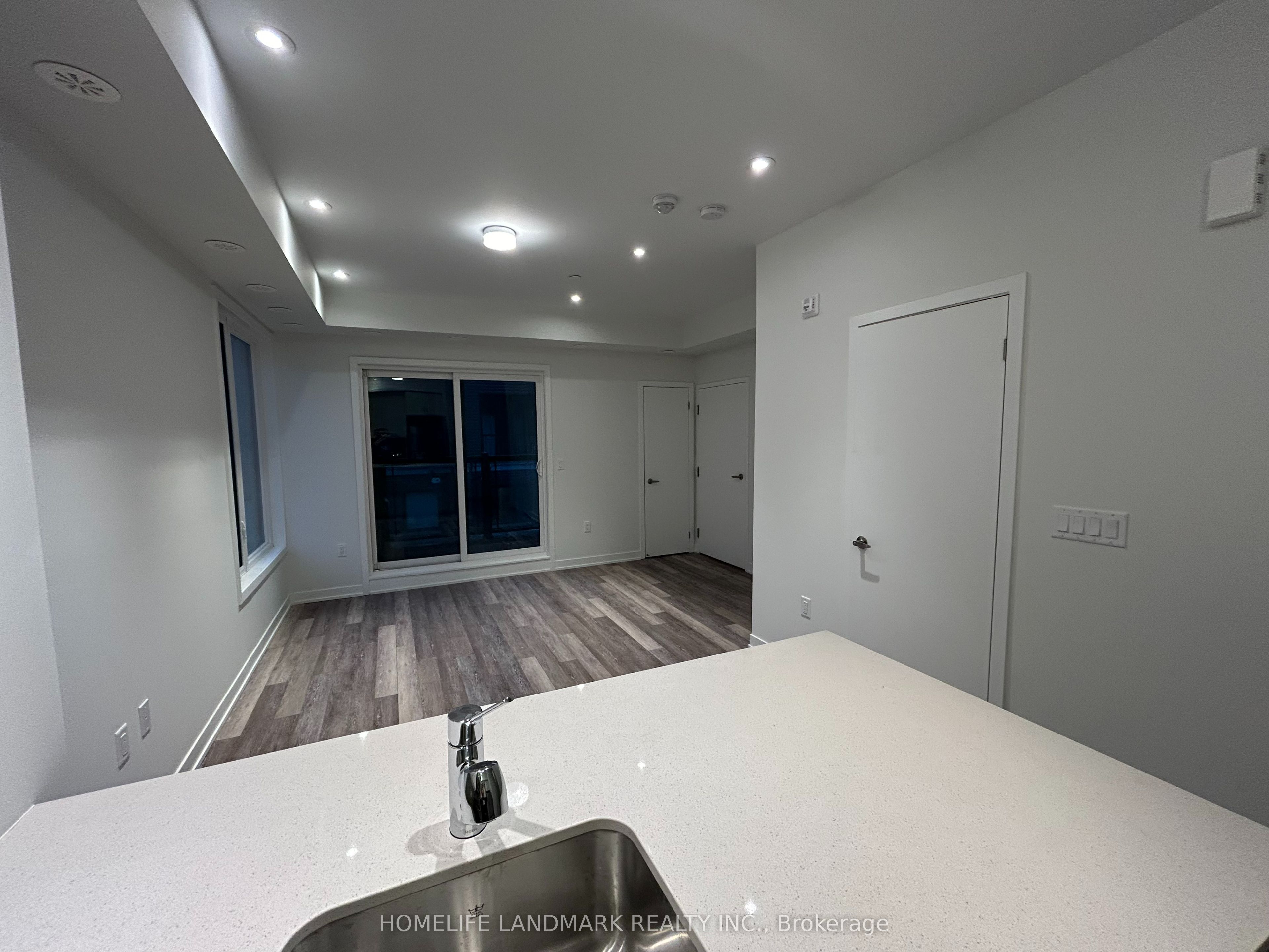 Additional image 5 of 1-3425 Ridgeway Drive, Mississauga, ON, L5L 0B9