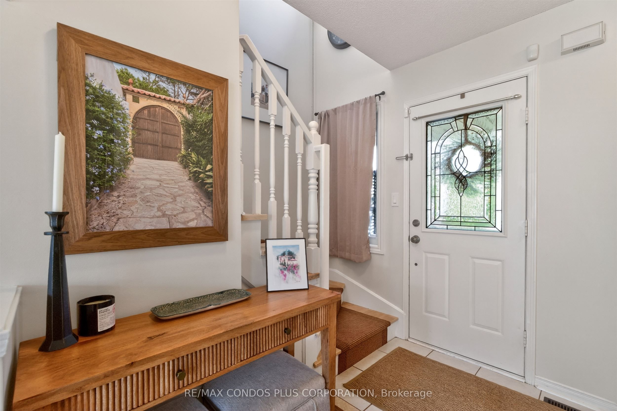 Additional image 5 of 3353 Wild Cherry Lane, Mississauga, ON, L5N 7N7