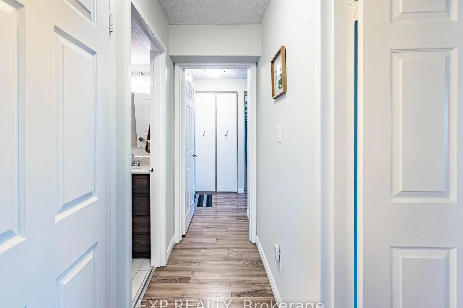 Additional image 7 of 25 Agnes Street 907