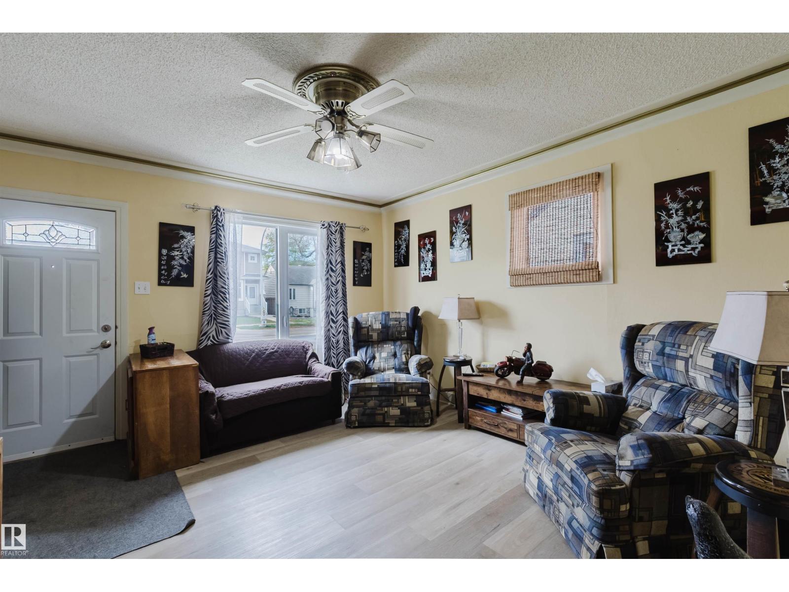 Additional image 4 of 10834 75 Avenue NW, Edmonton, AB, T6E1K2