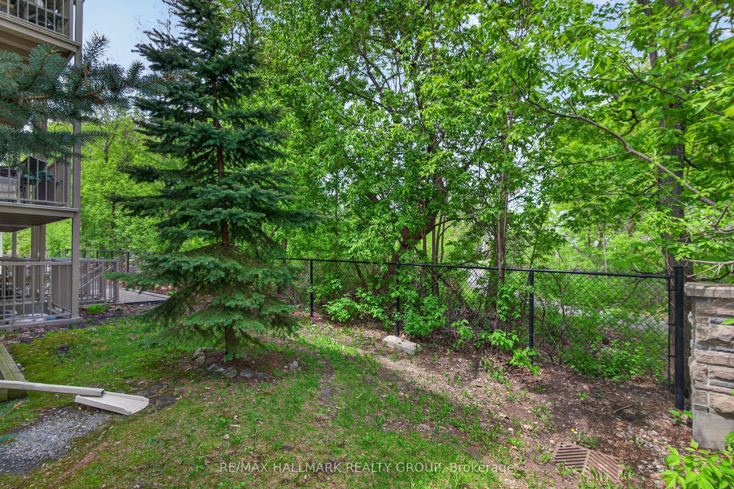 Additional image 4 of 14-15 Tadley Private, Ottawa, ON, K2J 2T3