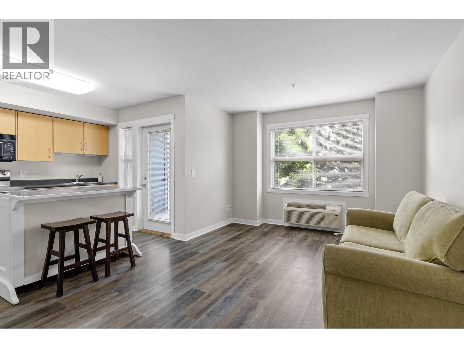 Additional image 3 of 105A-1475 Glenmore Road North, Kelowna, BC, V1V2C5