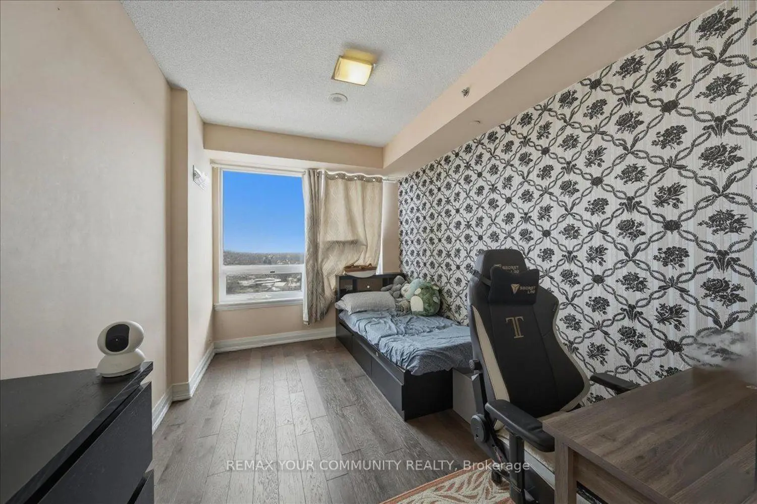 Additional image 16 of 520 Steeles Avenue 1009