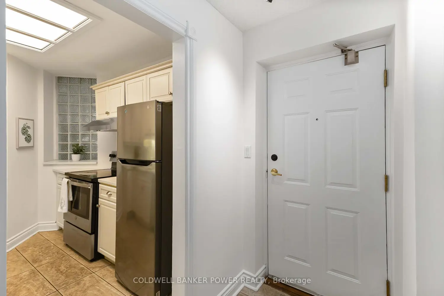 Additional image 8 of 460 Wellington Street 308