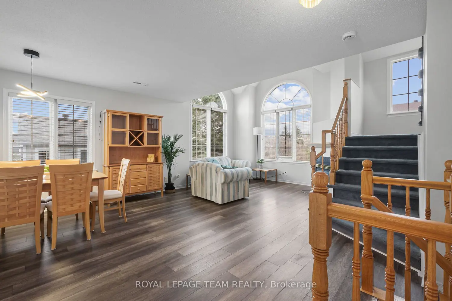 1701 Blohm Drive 23 photo 3