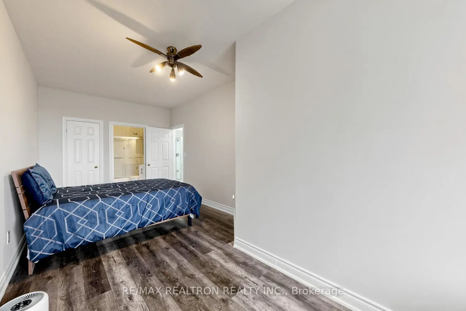 Additional image 15 of 10 Gateway Boulevard 616