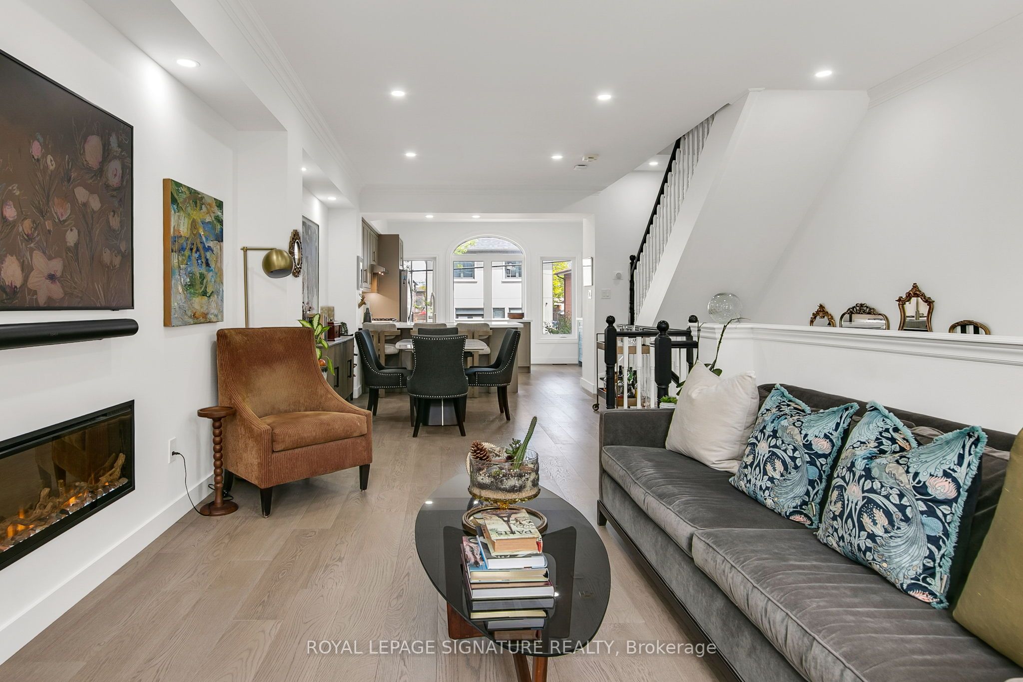 Additional image 4 of 41 San Remo Terrace, Toronto, ON, M8Z 6C6