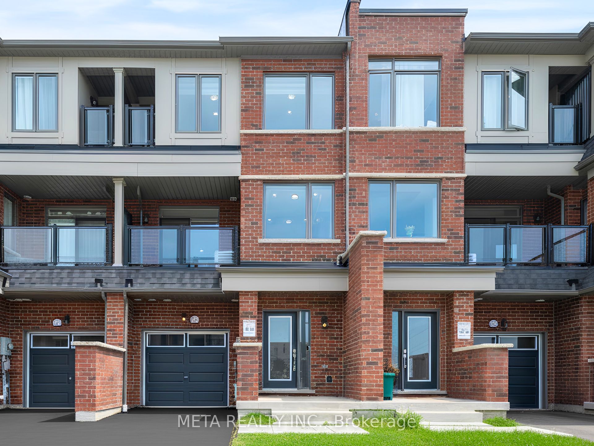 2004 Cameron Lott Crescent, Oshawa, ON, L1L 0S1