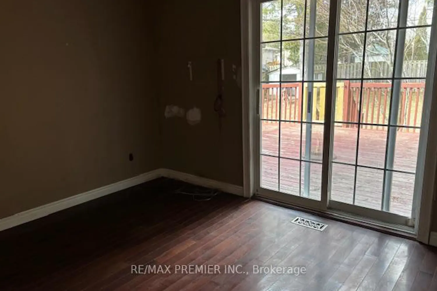 Additional image 7 of 40 Aurora Heights Drive