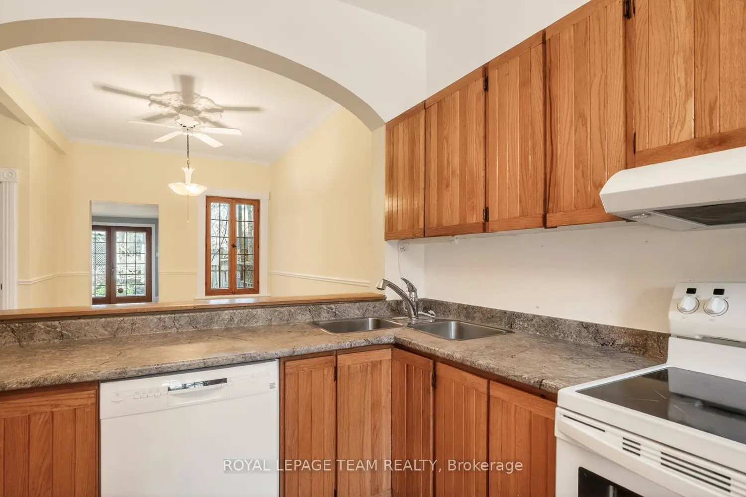 58 St Andrew Street photo 3