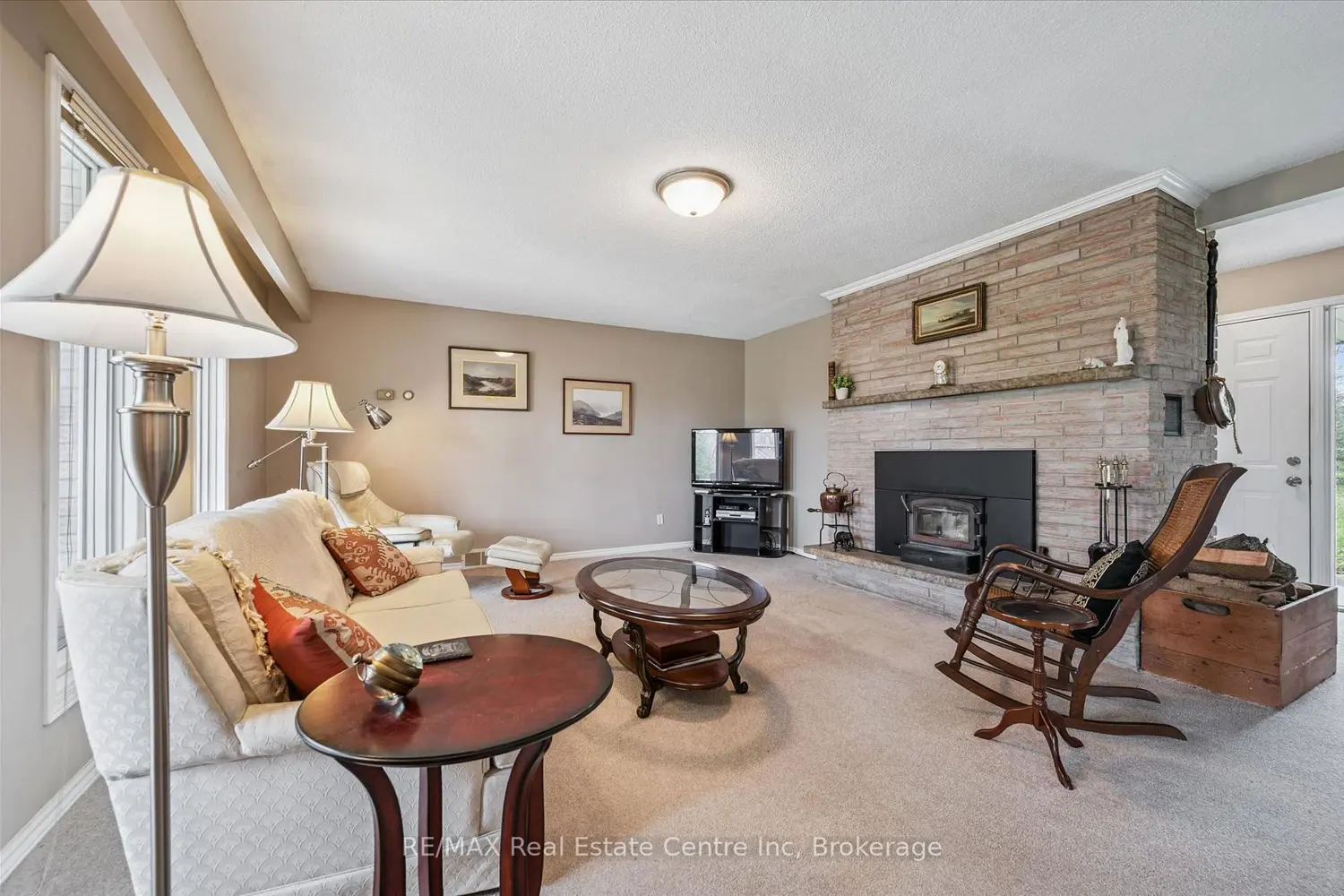 8420 Eramosa-Garafraxa Townline