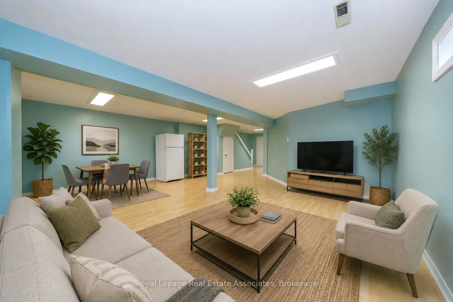 Additional image 12 of 6763 Dolmage Court